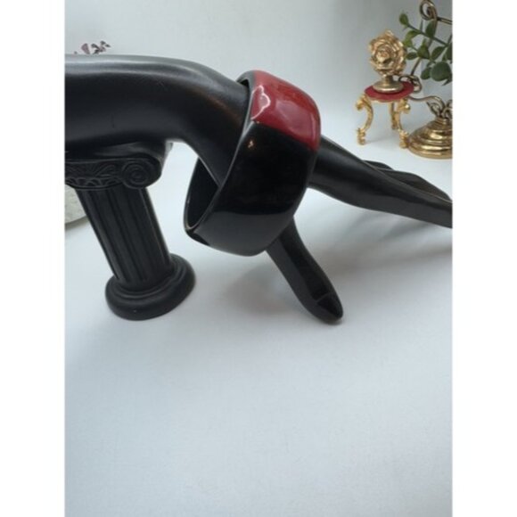 Vintage Retro 2 Tone LUCITE Bangle Red & Black- Chunky Lucite - Picture 5 of 10